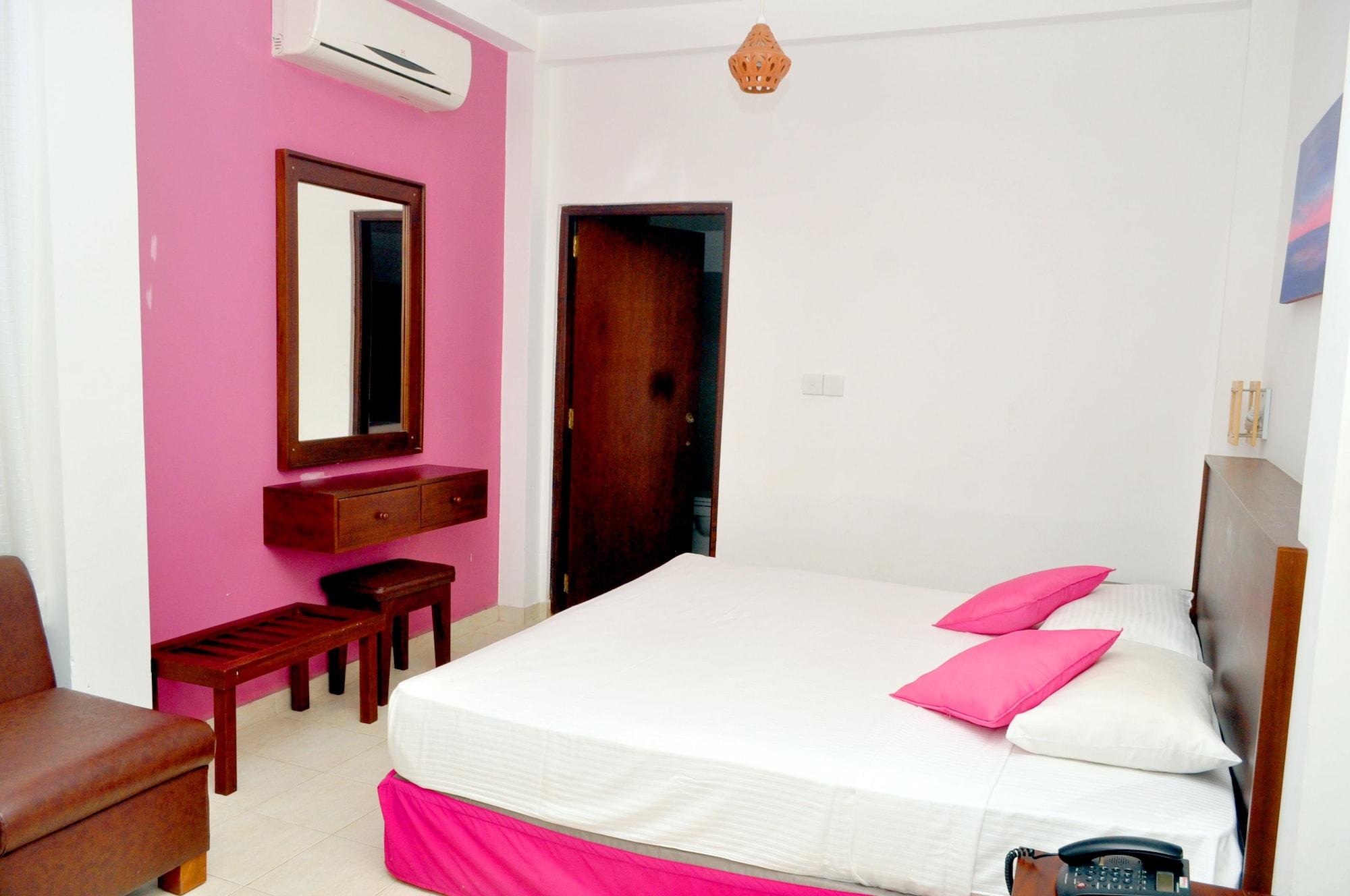 Lavendish Beach Resort Unawatuna Kültér fotó