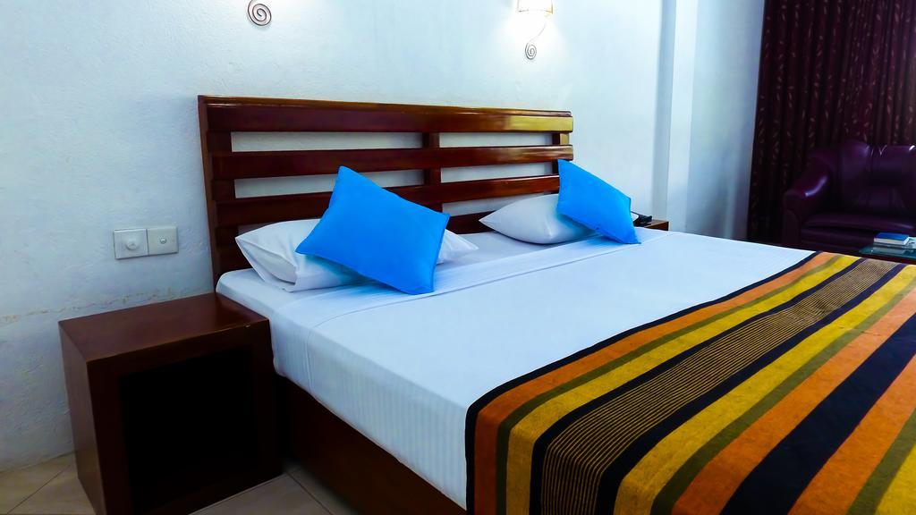 Lavendish Beach Resort Unawatuna Kültér fotó