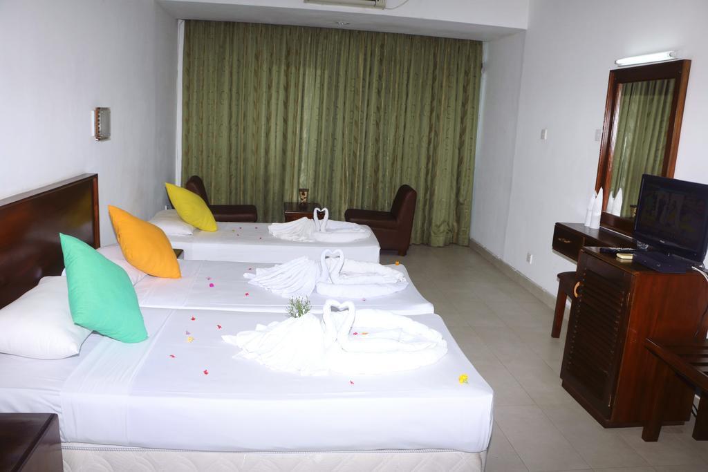 Lavendish Beach Resort Unawatuna Kültér fotó