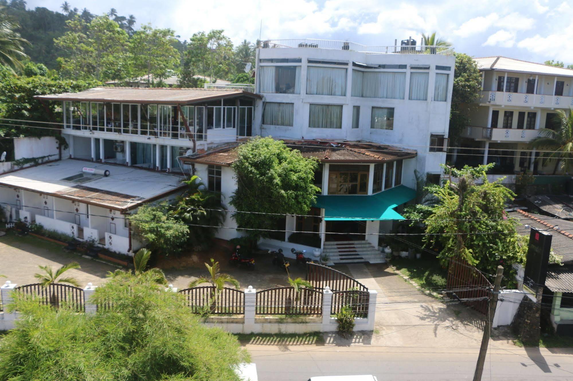 Lavendish Beach Resort Unawatuna Kültér fotó