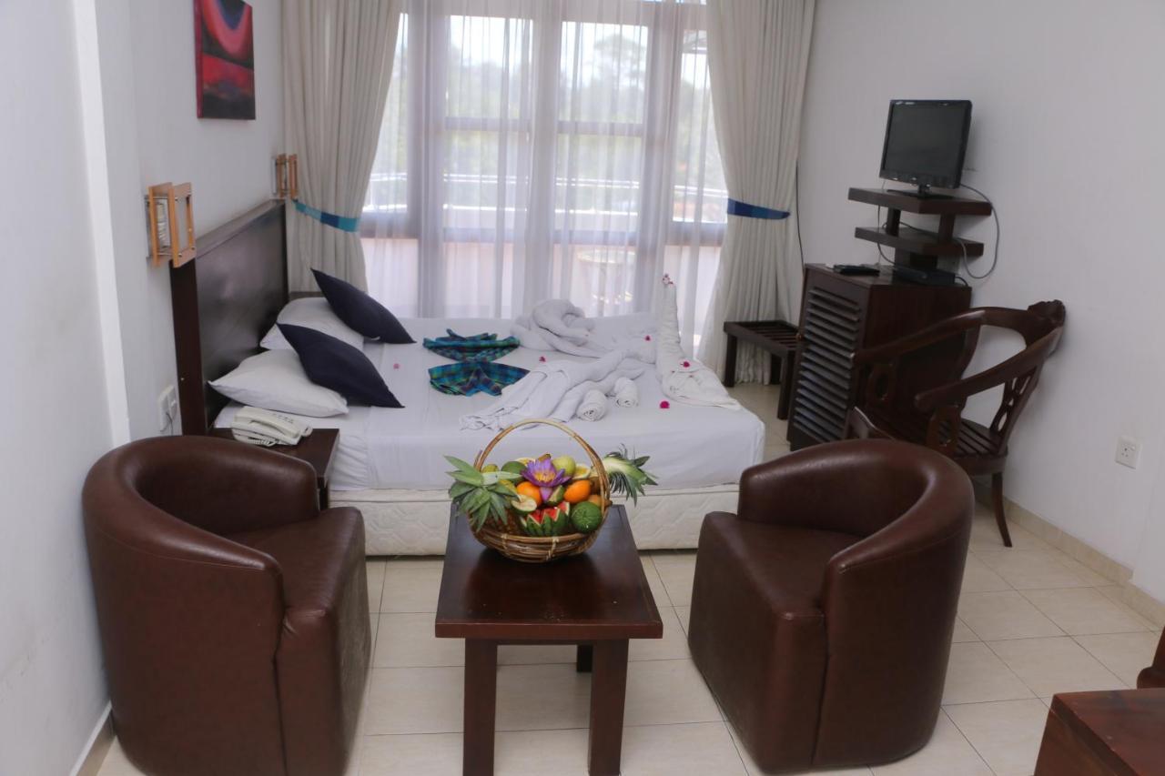 Lavendish Beach Resort Unawatuna Kültér fotó